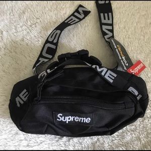 Ss18 Supreme waist bag
